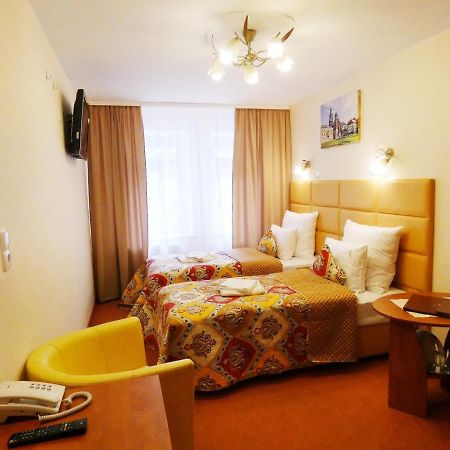 Aparthotel Adler Krasków Εξωτερικό φωτογραφία