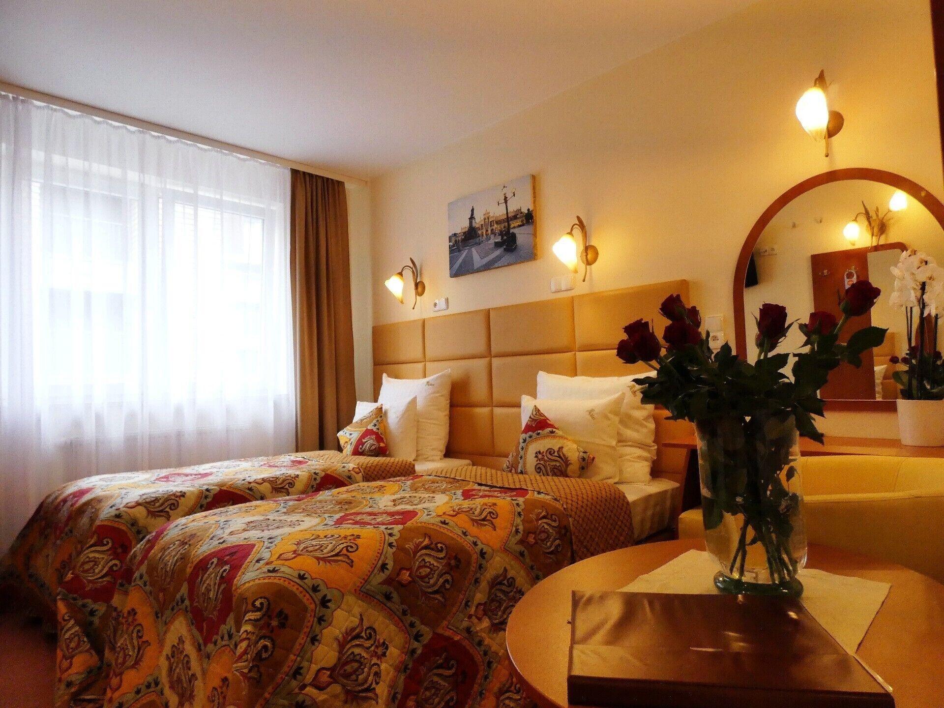 Aparthotel Adler Krasków Εξωτερικό φωτογραφία